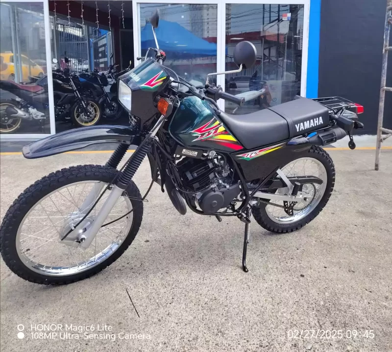 Yamaha DT 175 - Imagen 5